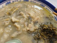 招牌黄鱼面-明呈黄鱼面馆(斜土路店)