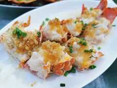 -亚龙湾8号(丁村万人海鲜广场店)