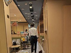 -海底捞火锅(高新万达店)
