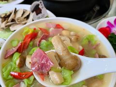 -原林野山菌火锅·炒菌(关上野生菌一条街店)