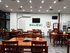 大堂-岳合轩老北京涮肉
