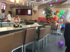 大堂-李先生牛肉面大王(营口大润发店)