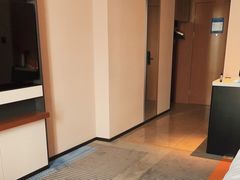 -广州金沙洲希尔顿欢朋酒店
