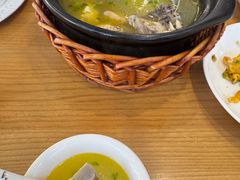 -品鲜村农家菜·阳澄湖大闸蟹(总店)