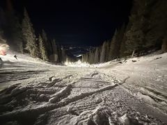 -丝绸之路山地度假区滑雪场