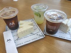 -M Stand(上海人民广场来福士店)