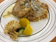 -红房子西菜馆(淮海中路店)