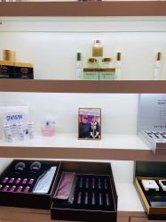 -美肤盾祛痘·问题肌头疗管理中心