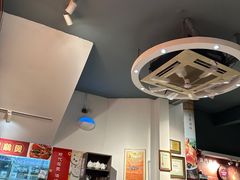 -滋味满屋美食坊(上海街店)