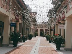 -佛罗伦萨小镇广佛名品奥特莱斯(疏港路店)