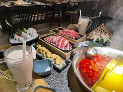 -湊湊火锅·茶憩(郑州绿地新都会店)