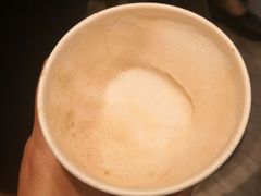 -星巴克(杭州湖滨银泰E区店)