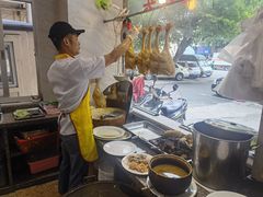 -巫记鸡饭店