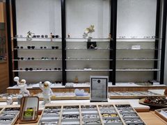 -无界眼镜MaxLess(滨江星光大道店)
