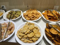 -百荷园蔬食自助餐厅(德辉广场店)