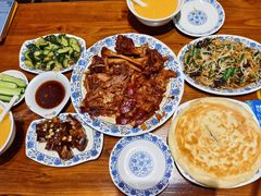 -老天桥酱肉烧饼夹肘子(天桥店)