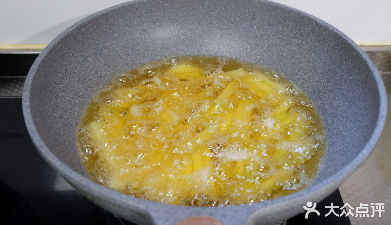 年夜饭必备菜谱推荐1⃣️6⃣️【椒盐土豆虾】