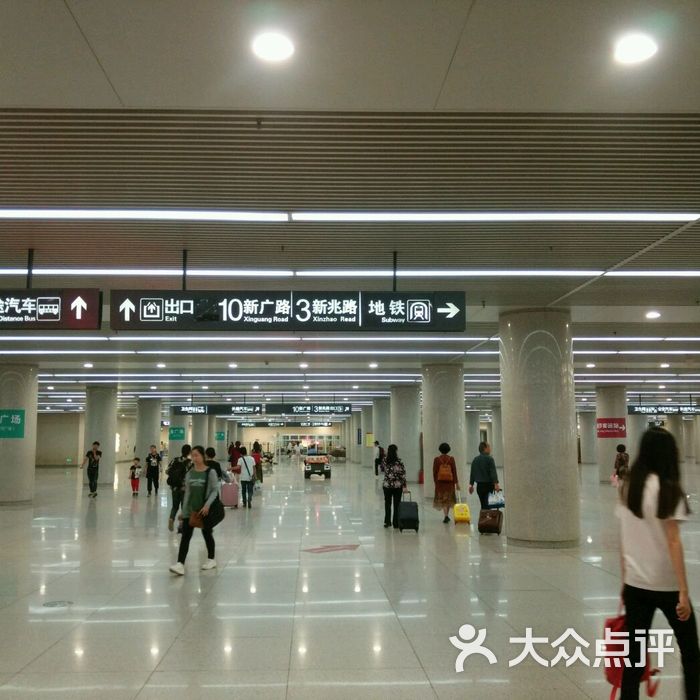 天津站南4出站口图片
