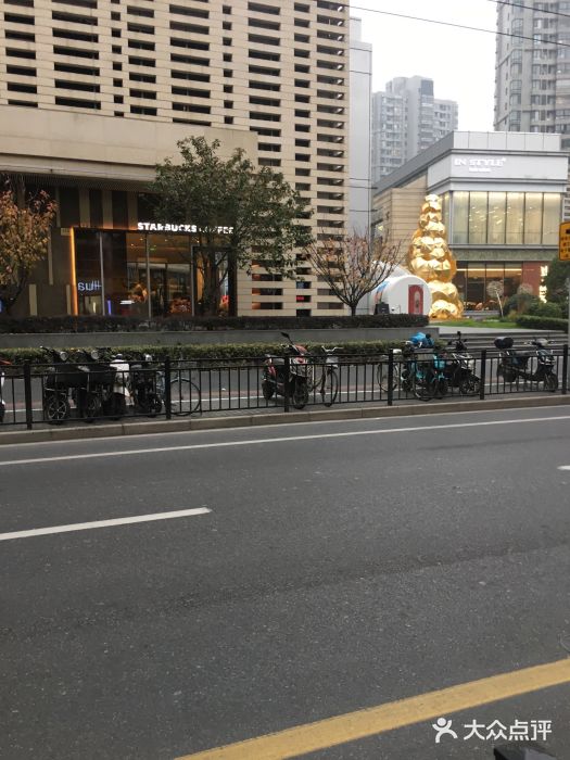 FUTURE HN男士发型风格设计(新天地店)门面图片