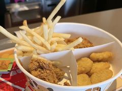 -麦当劳(常山服务区得来速店)