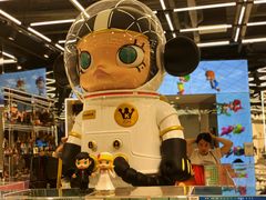 -泡泡玛特POPMART(侨福芳草地店)