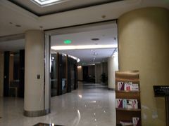 -保利MALL(天鹅湖店)