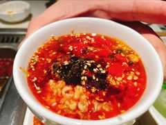 -海底捞火锅鲜切牛肉主题店(长寿路店)