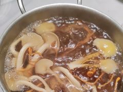 -红鼎豆捞·非遗鲍皇汤火锅(宝丰路店)