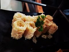 -洪氏嗨捞·广东猪肚鸡·椰子鸡火锅(西咸万象城店)