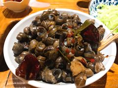 -琥珀老六龙虾(四里河店)