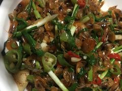 -临江餐馆二楼美食部落