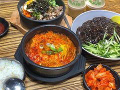 -吴草鸡爪오초닭발韩食堂(融恒盈嘉中心店)