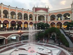 -佛罗伦萨小镇广佛名品奥特莱斯(疏港路店)