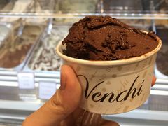 -VENCHI 闻绮(北京国贸商城店)