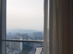 -大连星海皇冠假日酒店