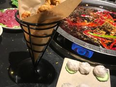 -茅草房·河畔园林火锅