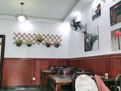 大堂-老字号.雅克白族石板烧十年老店(大理古城店)