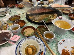 -鸿姐老火锅(疁城新天地店)