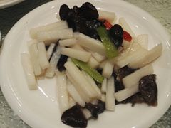 山药炒黑木耳-頂好酒家·经典粤菜(海信广场店)