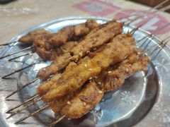 -江城燕子大排档(江汉路步行街店)