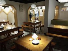 -邻家小馆(银都店)