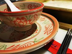 -尚尚仙·酸汤猪手·猪肚鸡火锅(华联万柳购物中心店)