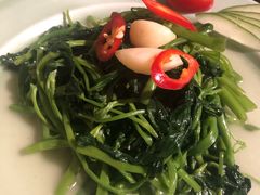 -Lam Vien Restaurant