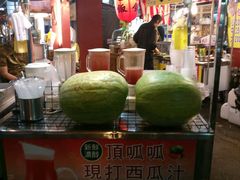 超级大西瓜-瑞丰夜市