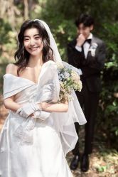 点击看大图 -挪娅婚纱摄影皇家会所