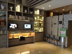 -西安大雁塔科技大学地铁站亚朵酒店