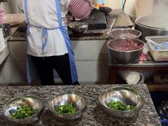 -正宗杨记普洱酸醋米线(总店)