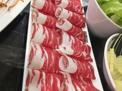 -何鲜菇火锅(大营盘店)