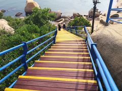 -那琴半岛地质海洋公园