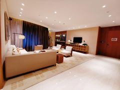 -上海衡山路十二号华邑酒店